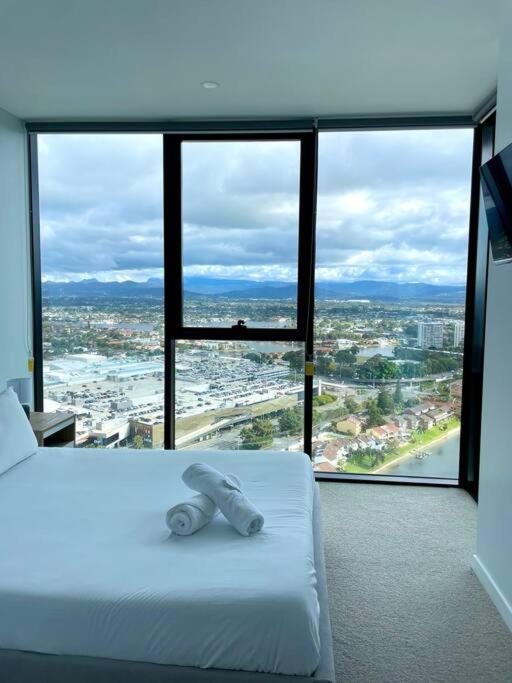 Stunning Riverview 1bedroom Serviced Apt Apartment *