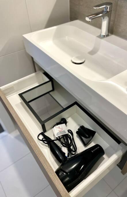 Stunning Riverview 1bedroom Serviced Apt Apartment *